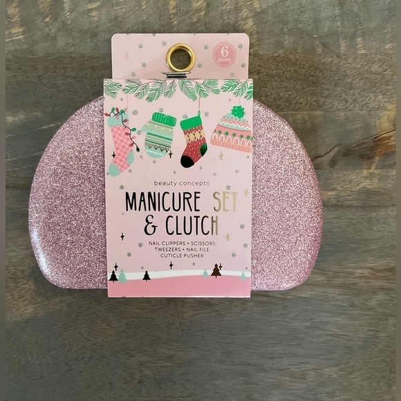 Beauty Concepts Manicure Set & Clutch - Picture 1 of 5